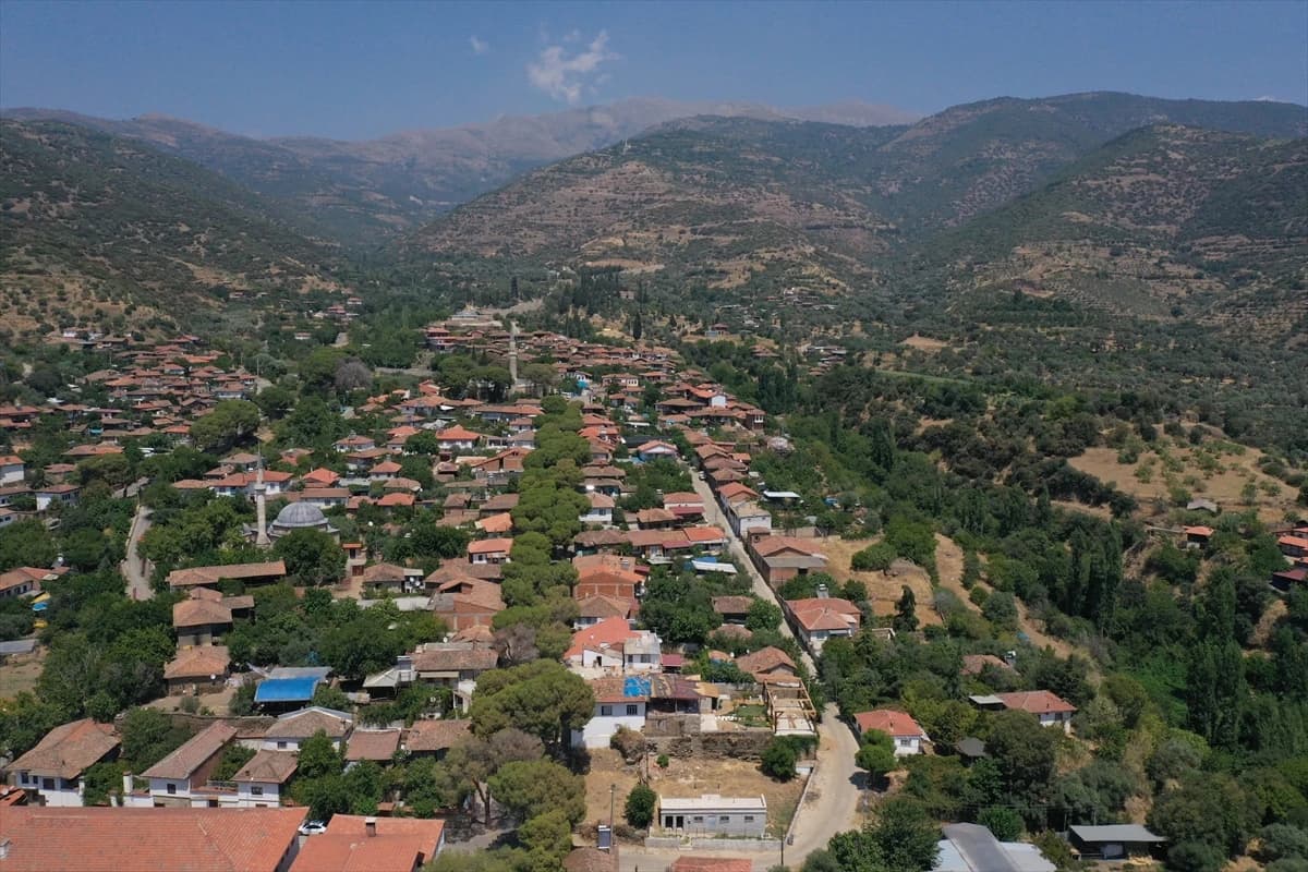 Üç bin yıllık kent Birgi turizmde hak ettiği değeri almak istiyor