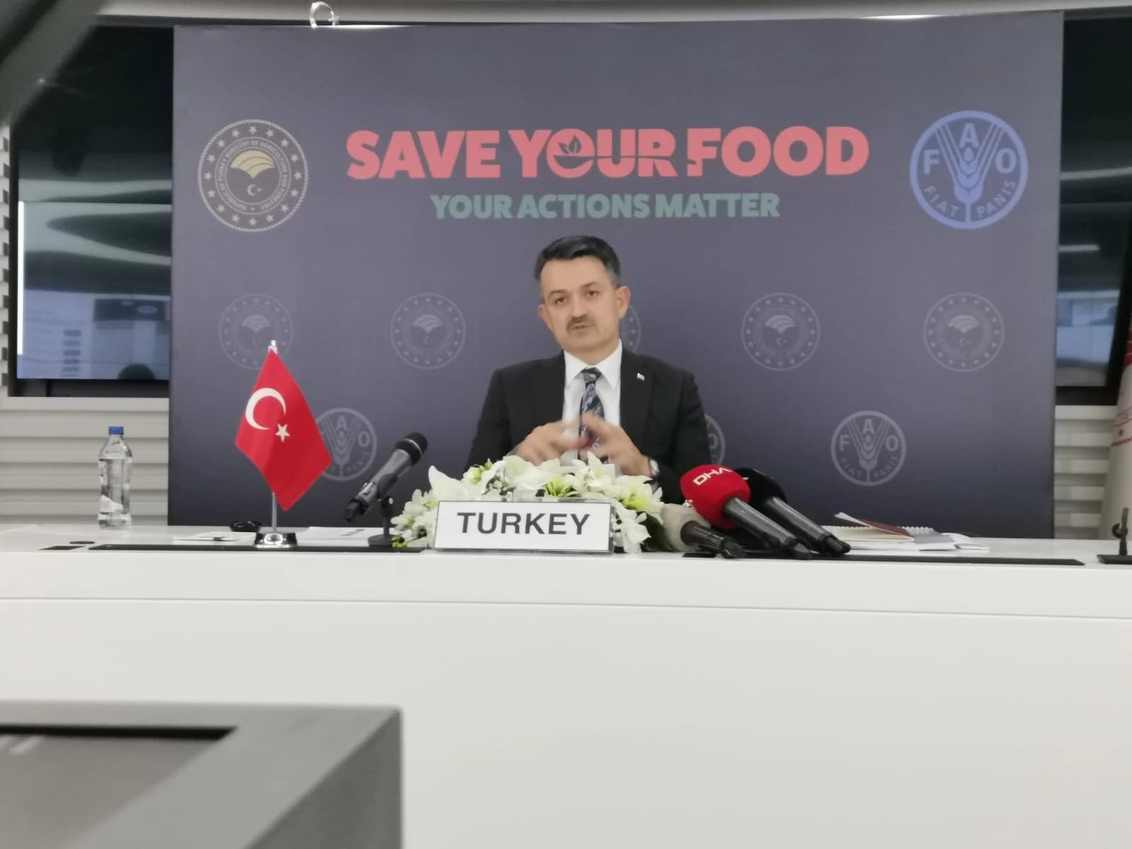 Bakan Pakdemirli: “Gıda kaybının sadece yüzde 2’si, 360 bin asgari ücretlinin yıllık maaşına eşit”