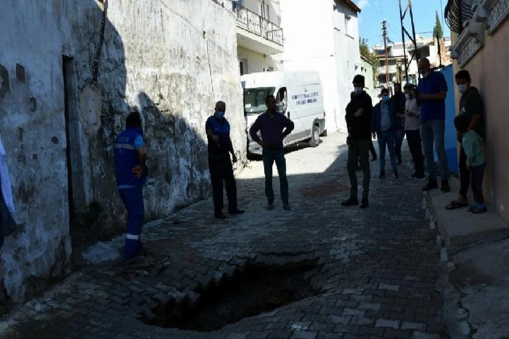 Deprem Söke’de küçük çapta hasarlar oluşturdu