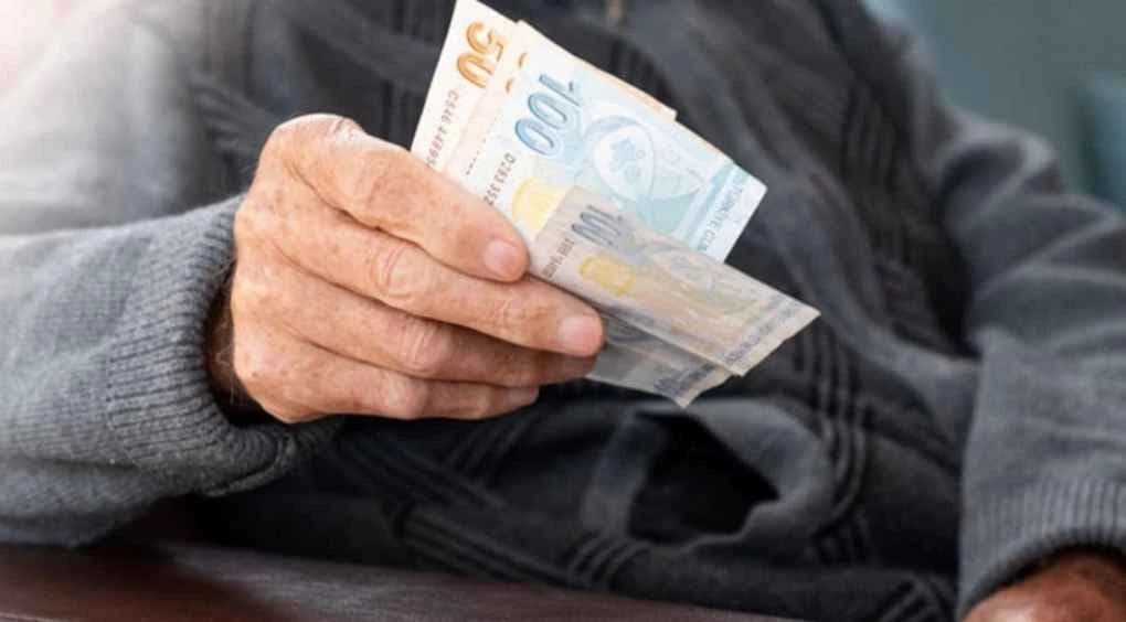 Nisan’da Emekli Maaşları Yeniden Hesaplanacak: Kimler Zam Alacak?