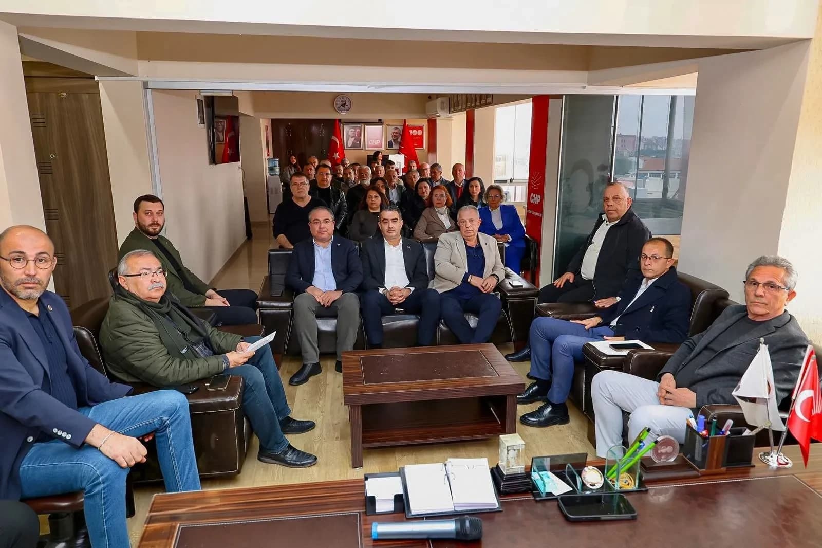 CHP’li Aydın Belediye Başkanlarından Özel’e Destek