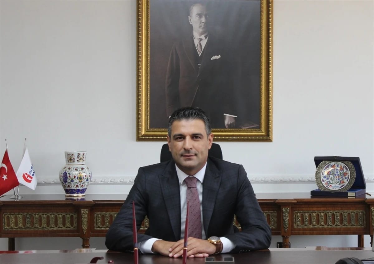 İzmir Vergi Dairesi Başkanı Ömer Alanlı göreve başladı