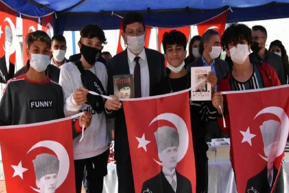 Nazilli Belediyesi’nden Cumhuriyet Bayramı hediyesi
