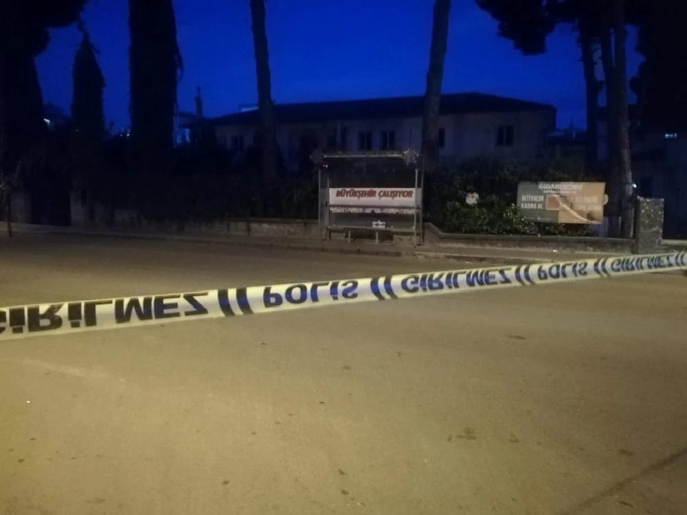 Unutulan pasta paketi, panik oluşturdu