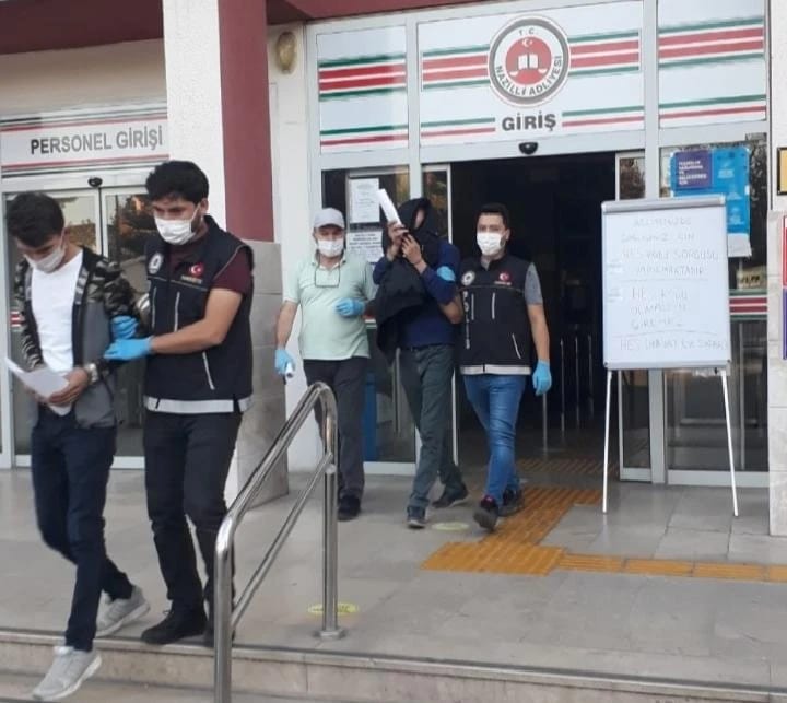Uyuşturucu operasyonunda iki kişi yakalandı