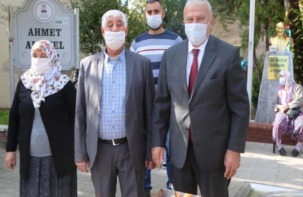 Başkan Atay lokma hayrına katıldı