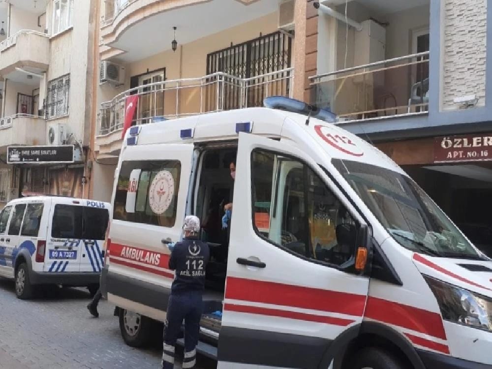 Çilingir yardımıyla girilen evde ölü bulundu