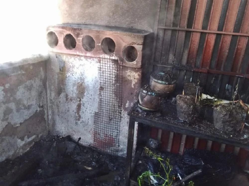 Lokma dökerken apartmanı yakıyordu