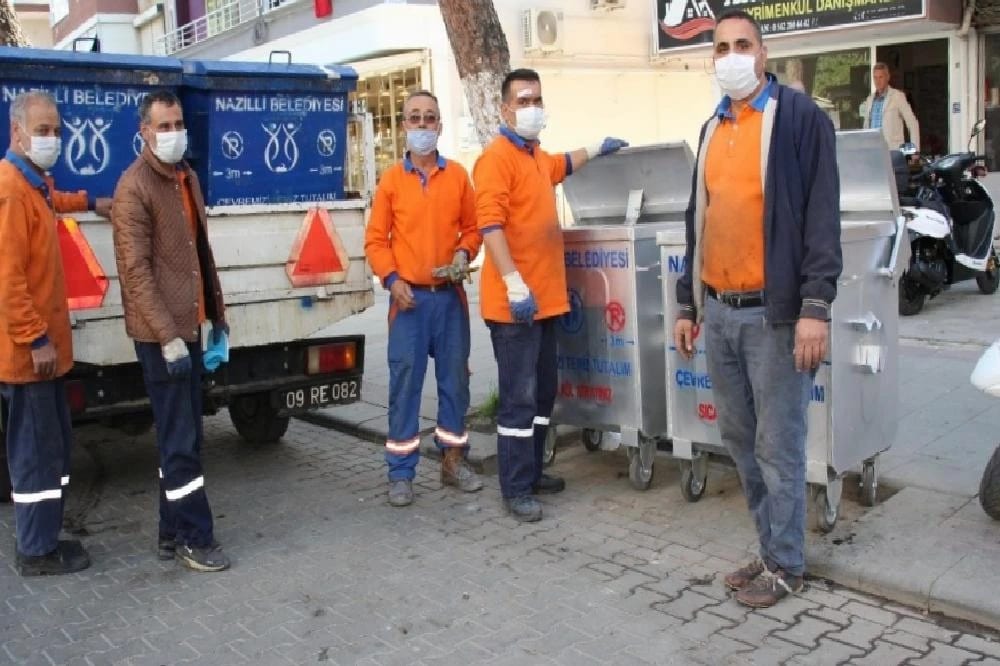 Nazilli’de çöp konteynerleri yenileniyor