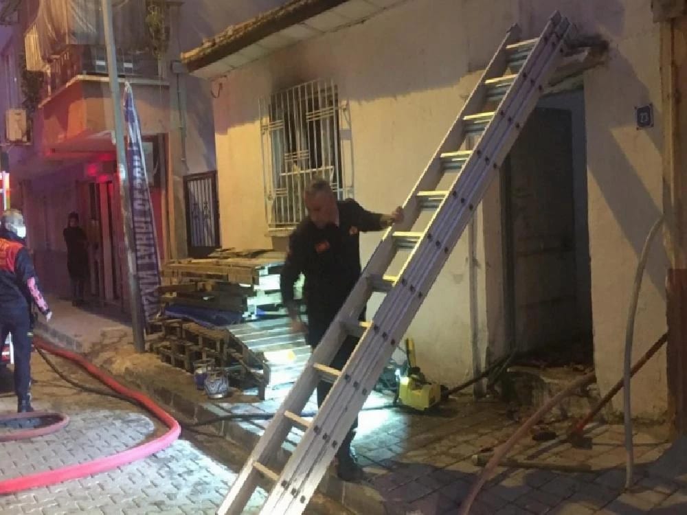 Aydın’da ikamet yangını