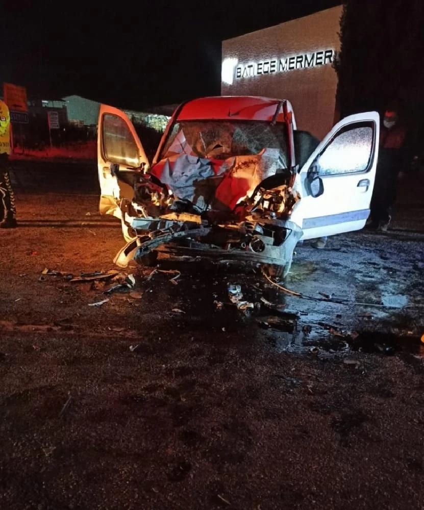 Aydın’da trafik kazası; 2’si ağır 4 yaralı
