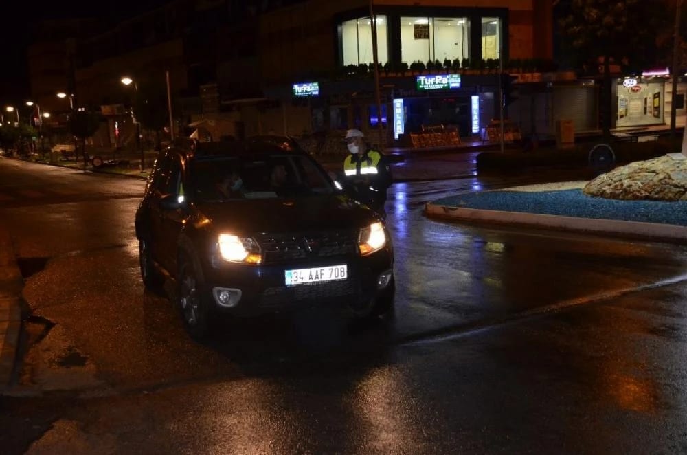 Didim’de yeni yıla evlerde girildi