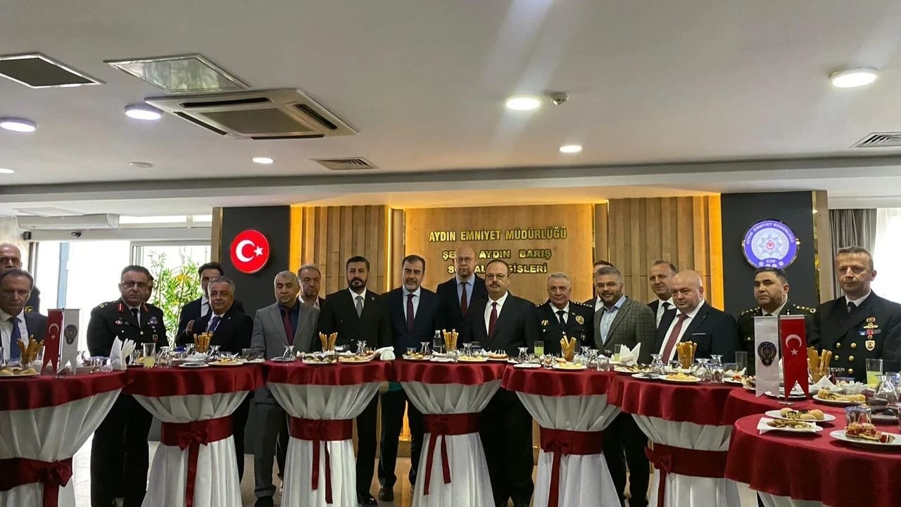 Aydın’da Polis Haftası Resepsiyonu Düzenlendi: Protokol Polisevi’nde Bir Araya Geldi