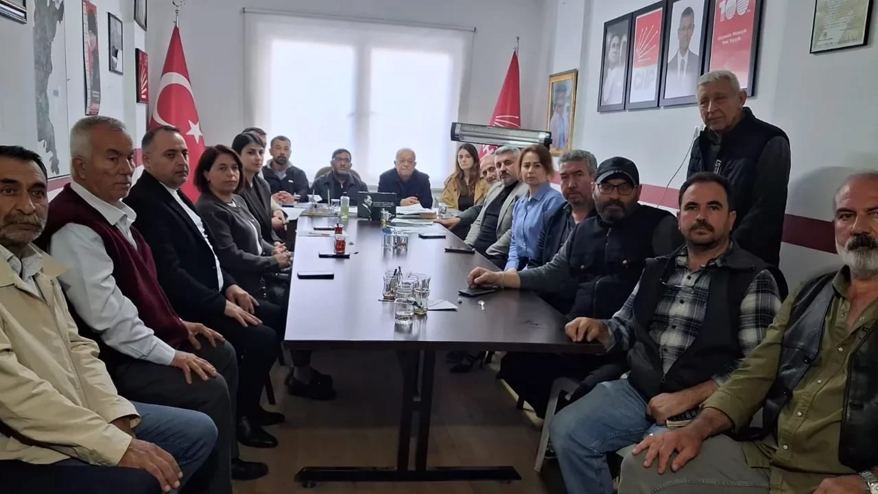 İncirliova Meclisi Karıştı: CHP'de İki İsme İhraç Şoku!