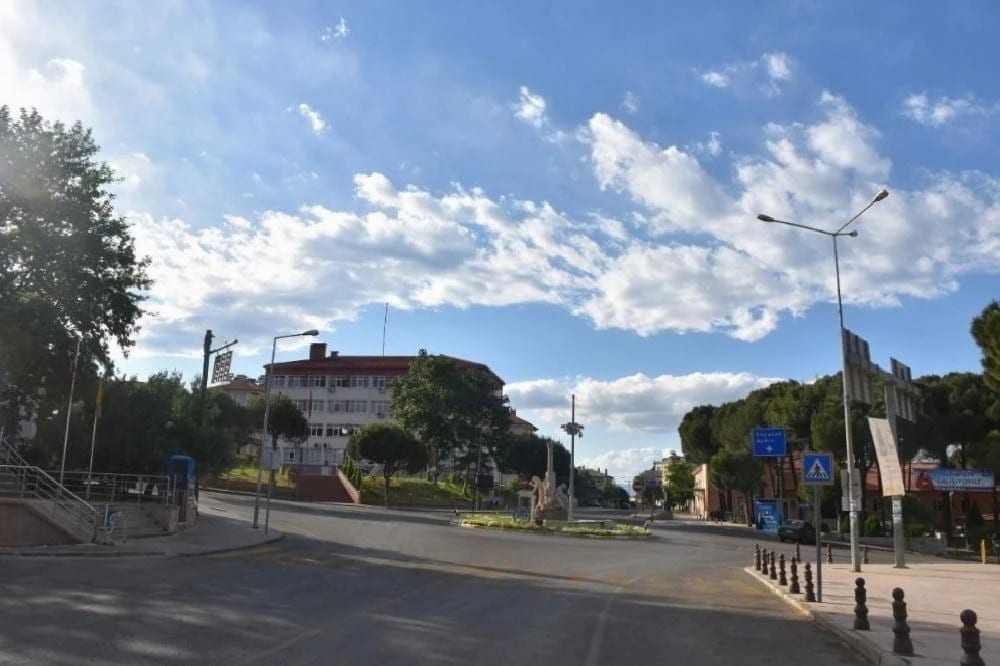Karacasu TOKİ’de 2 blok karantinaya alındı
