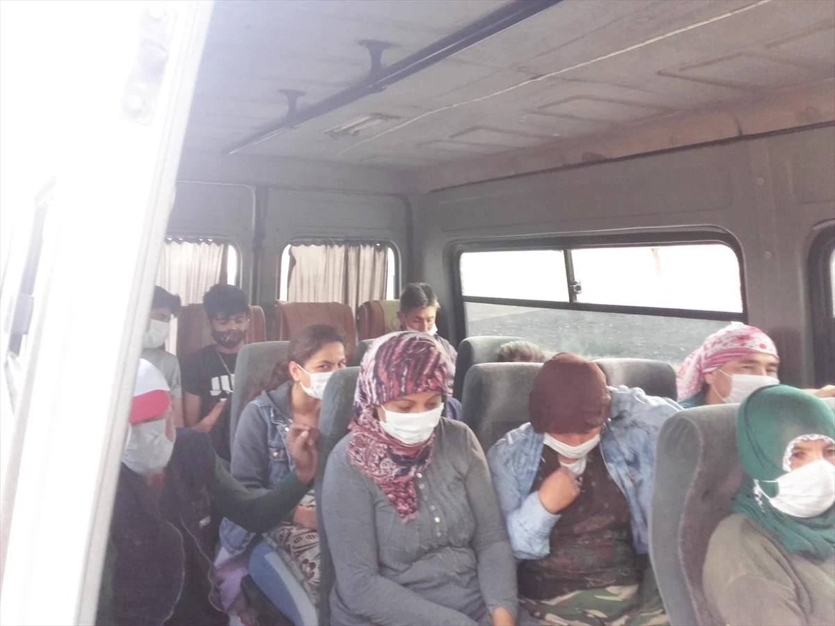 Afyonkarahisar’da Kovid-19 tedbirlerini ihlal eden minibüs sürücüsüne ceza