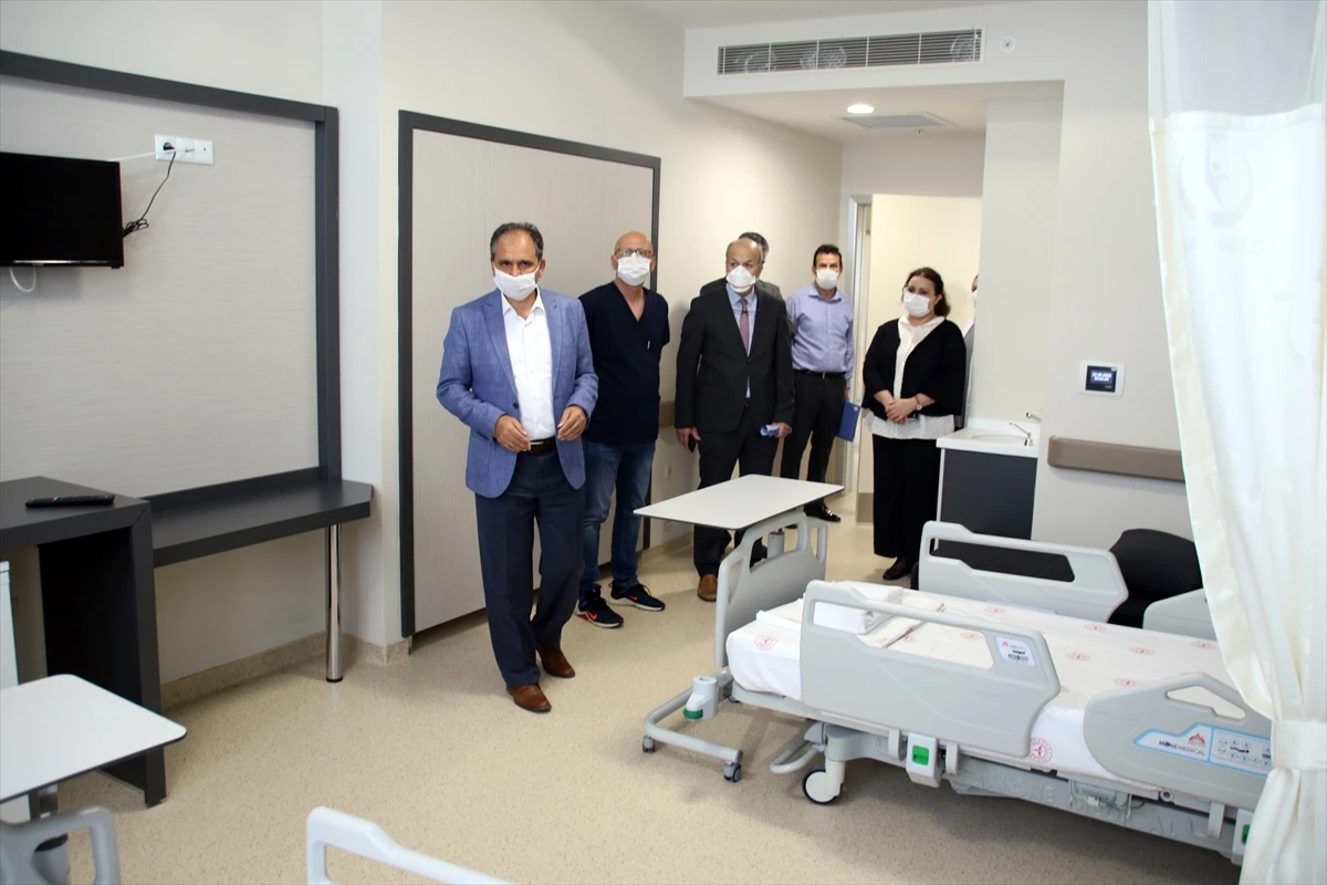 AK Parti Uşak Milletvekili Güneş, yapımı tamamlanan hastane ek binasını inceledi
