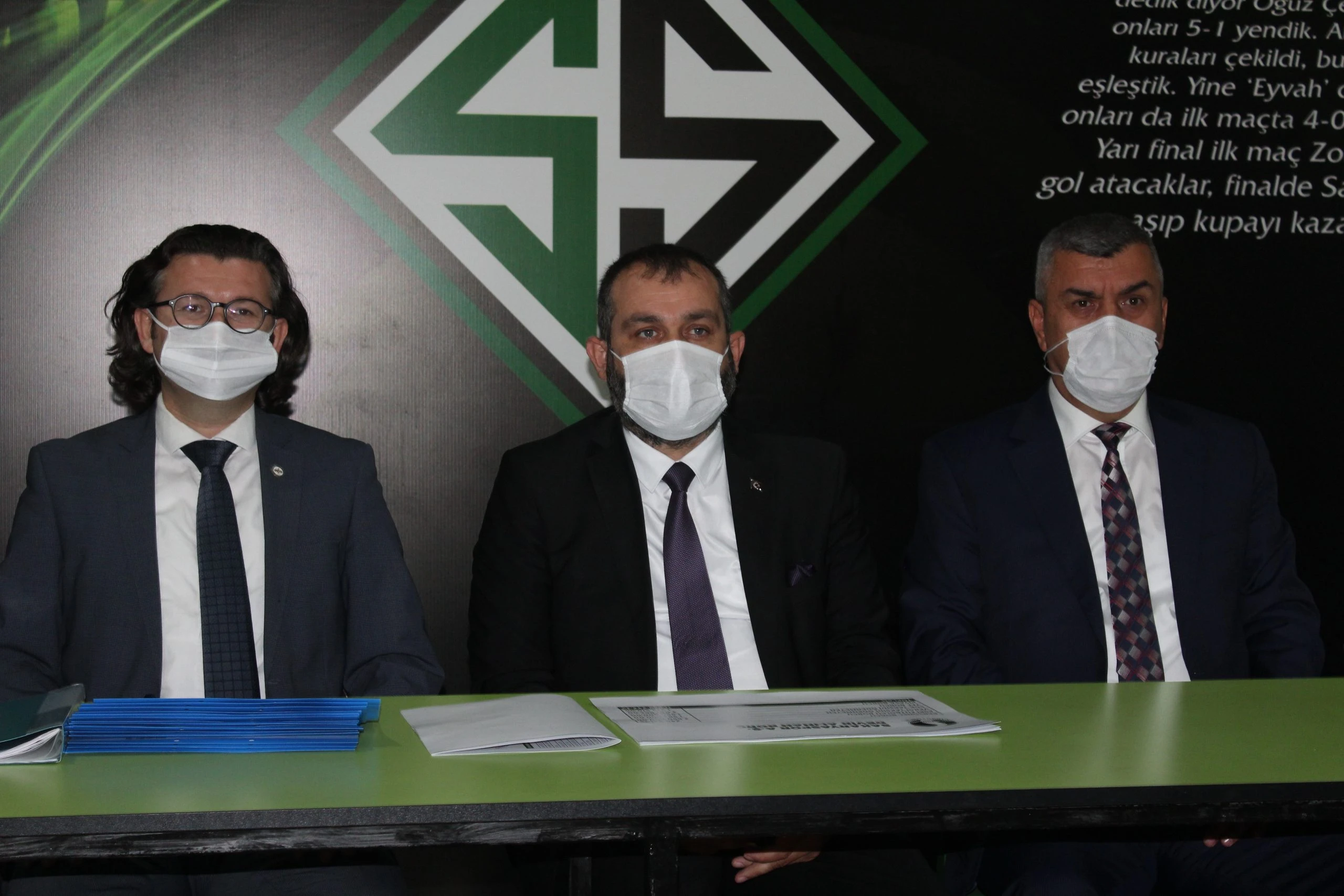 Sakaryaspor Başkanı Ekşi, kulübün mali tablosunu açıkladı