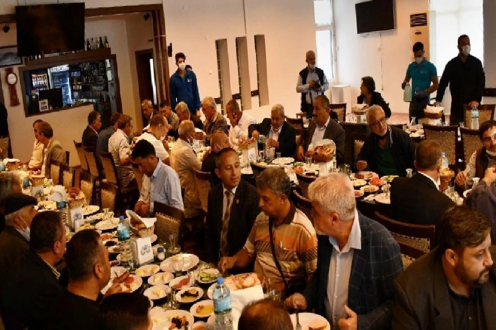 Başkan Tuncel muhtarlarla bir araya geldi