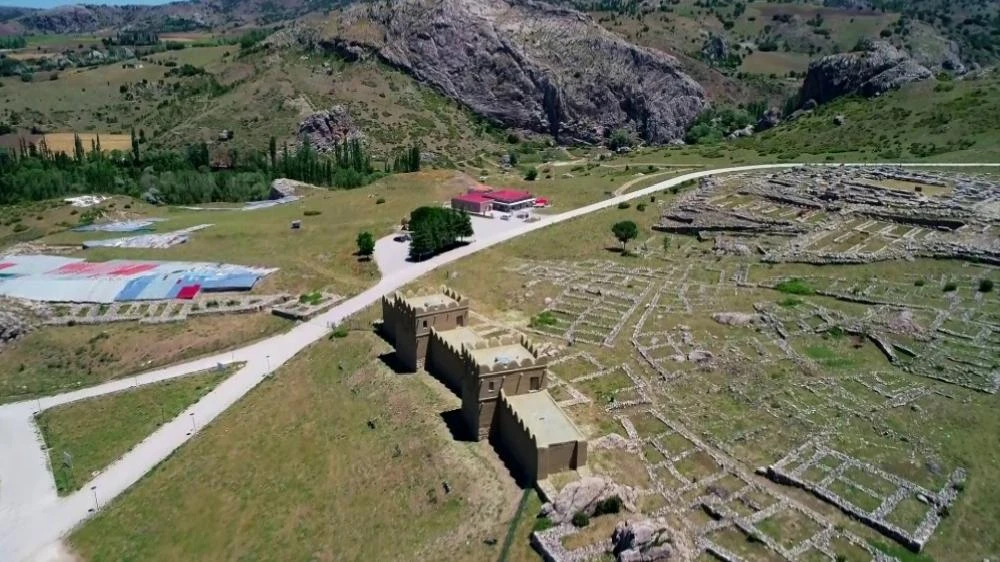 Hititlerin başkentinde büyüleyici bir güzellik ’Budaközü Vadisi’