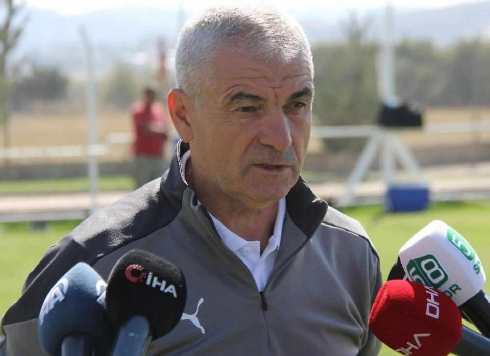 Rıza Çalımbay: “Türkiye’ye puan kazandırmak istiyoruz”