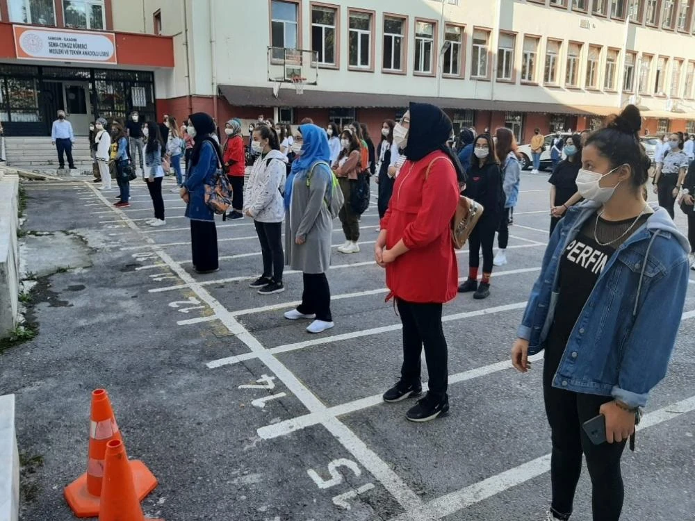 Samsun’da meslek liseleri yüz yüze eğitime başladı