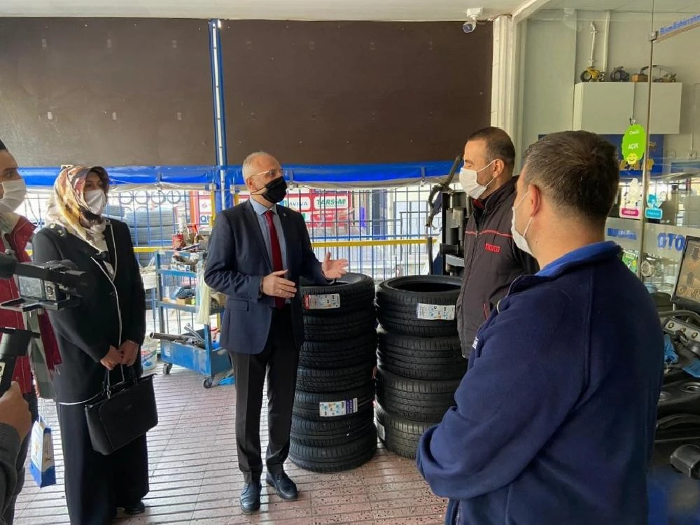 AK Parti Efeler İlçe Başkanlığı’ndan esnaf ziyareti