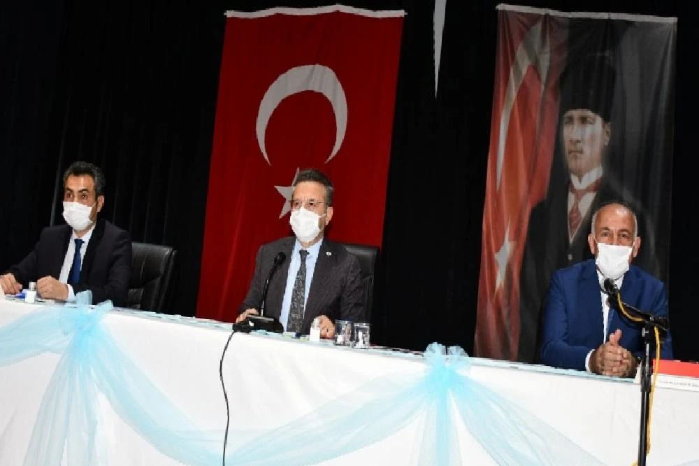 Aydın Valisi Aksoy, Söke’de muhtarlarla bir araya geldi