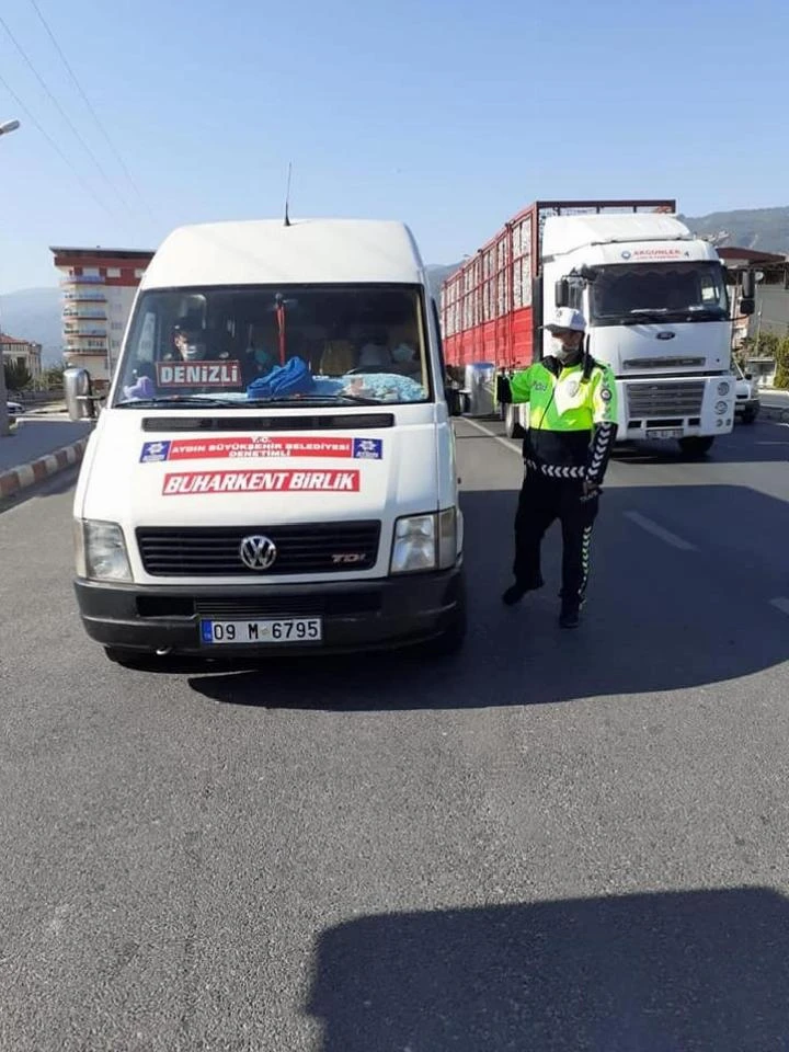 Buharkent’e toplu taşıma araçları denetlendi