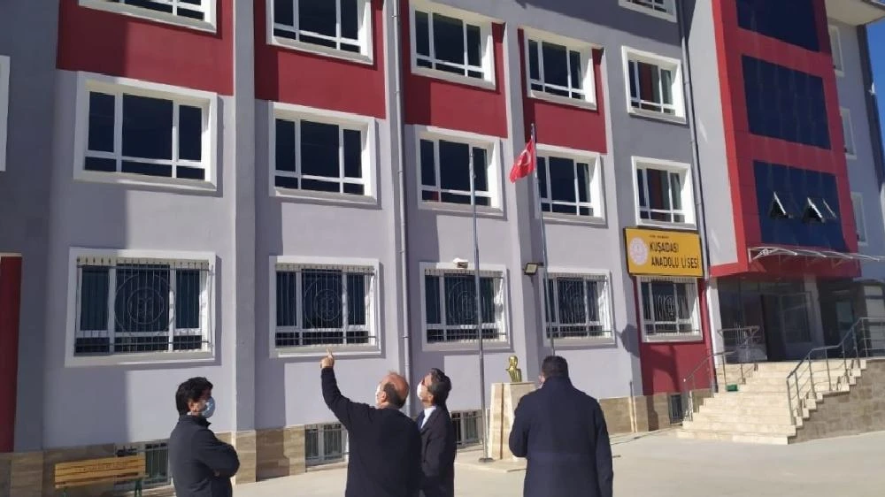 Kaymakam Yücel okulları denetledi