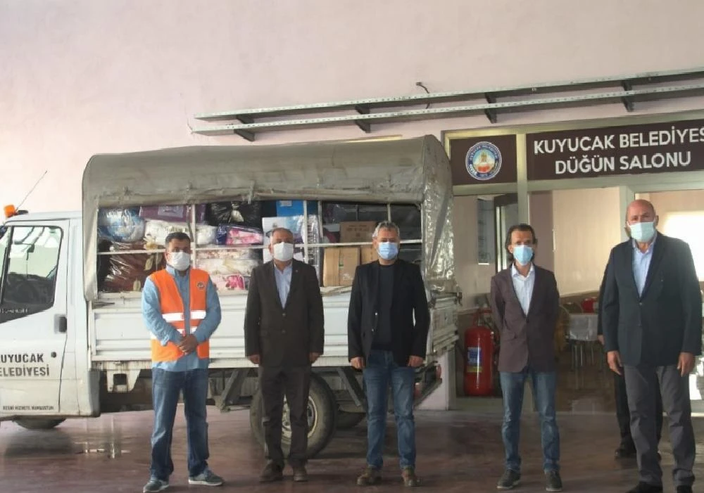 Kuyucak’tan İzmirli depremzedelere yardım aracı yola çıktı
