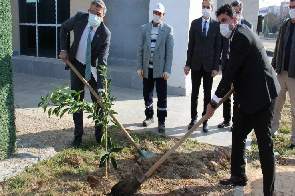 Şehit öğretmenlerin isimleri ADÜ’de yaşayacak