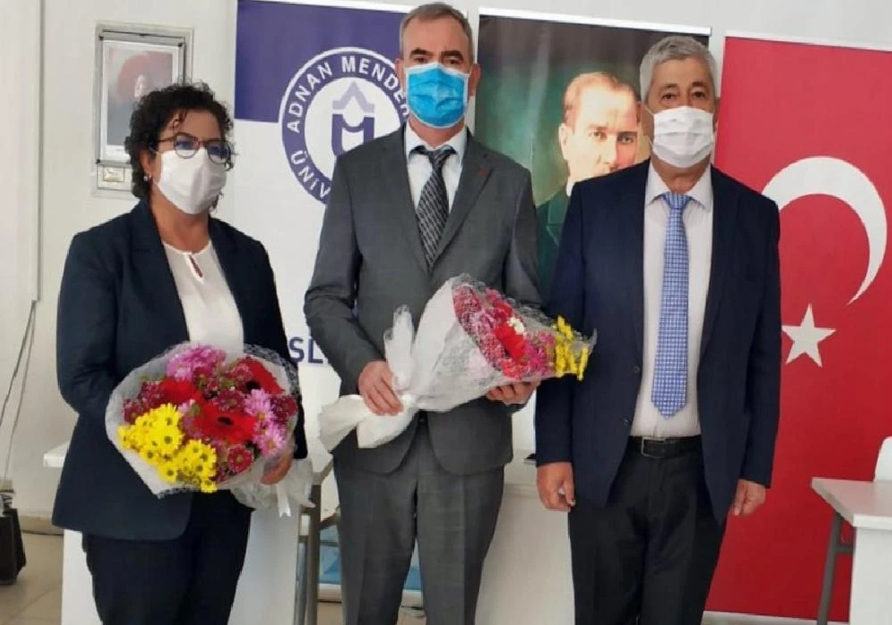 Söke İşletme Fakültesi Dekanlığı’nda devir teslim