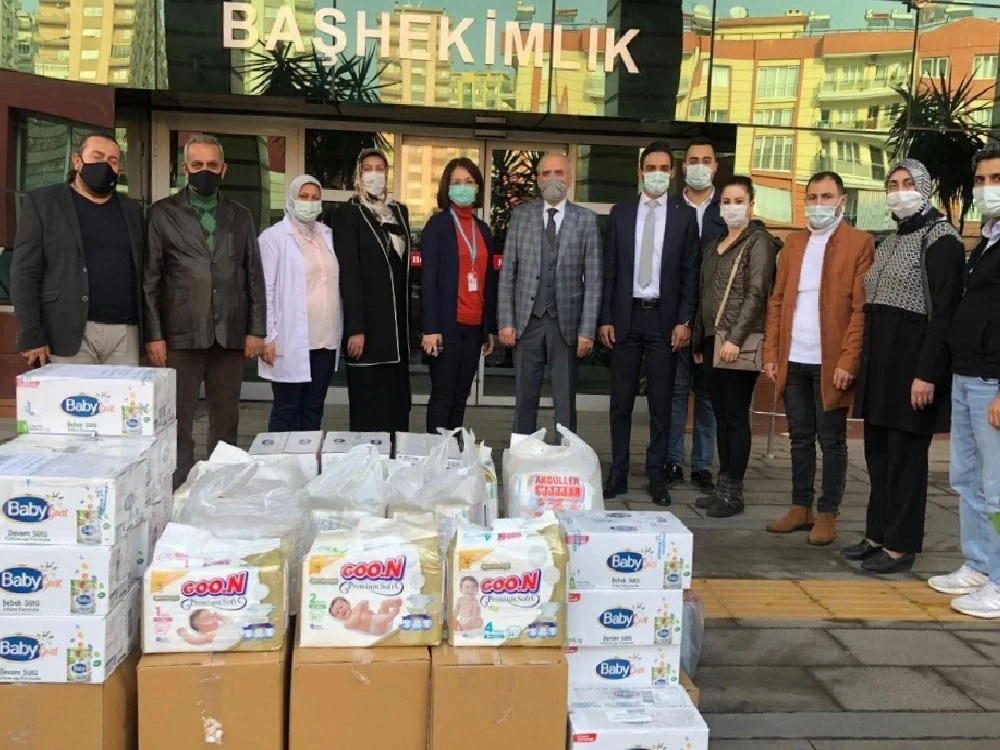 AK Parti Efeler İlçe Kadın Kollarından anlamlı bağış