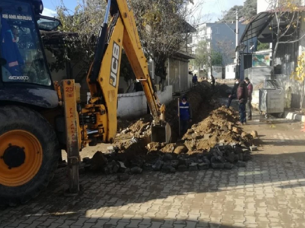 Aydın’ın altyapısı Büyükşehir’in çalışmalarıyla yenileniyor