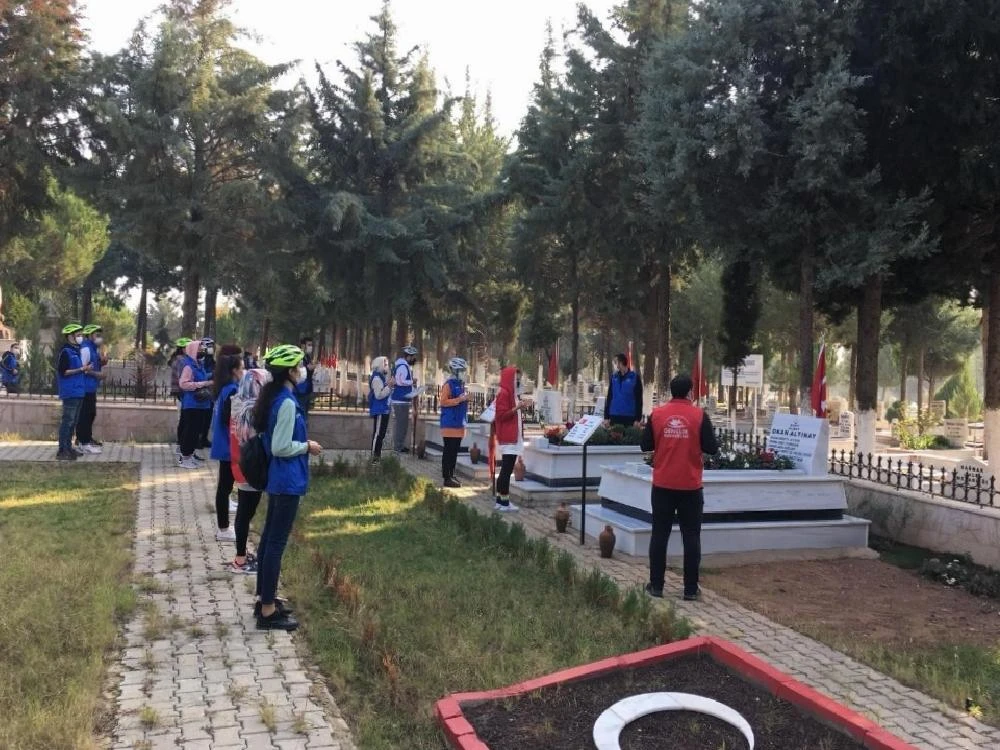 Aydınlı gençlerden vefa örneği