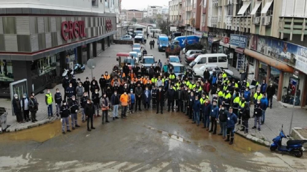 Nazilli Belediyesi yeni yılda işçinin yüzünü güldürdü