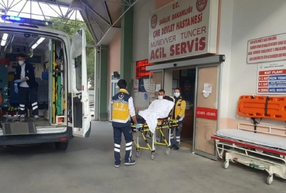 Sırtına saçma isabet eden motosiklet sürücüsü yaralandı