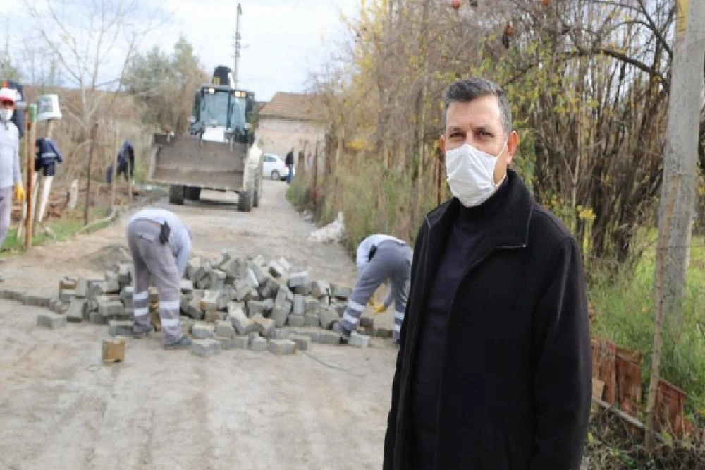 Umurlu’daki yol çalışmaları vatandaşları memnun etti