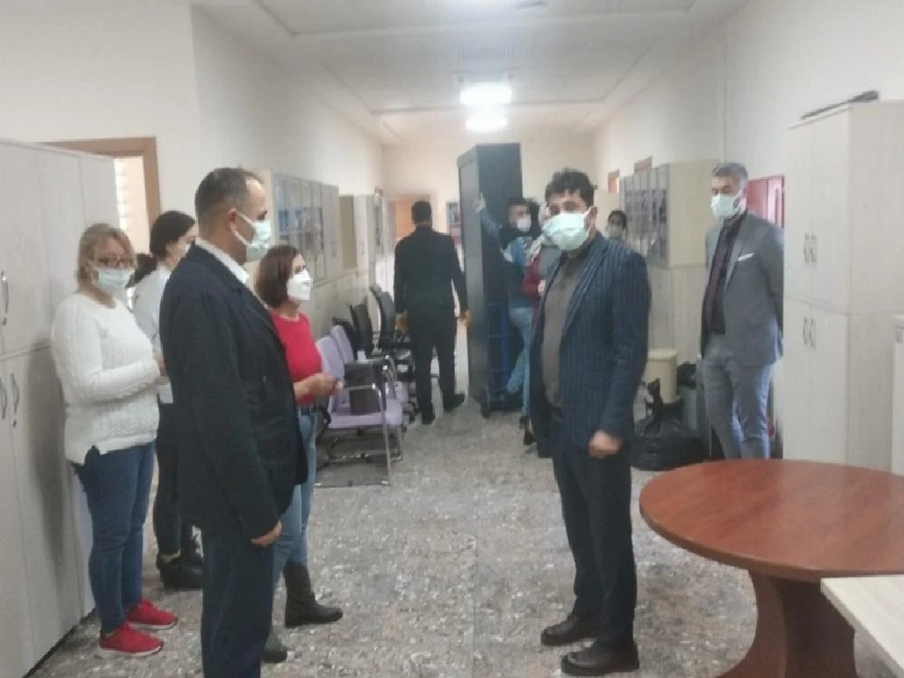 ADÜ Rektörü Aldemir, enstitüleri yeni binasında incelemelerde bulundu
