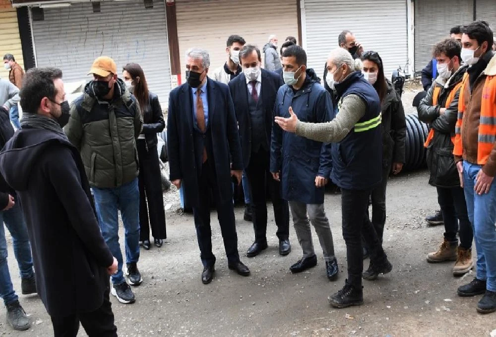 Başkan Günel, 6 ayrı noktada eş zamanlı yürütülen çalışmaları denetledi