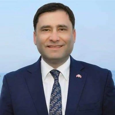 MHP Kuşadası İlçe Başkanı Murat İnan Görevinden İstifa Etti