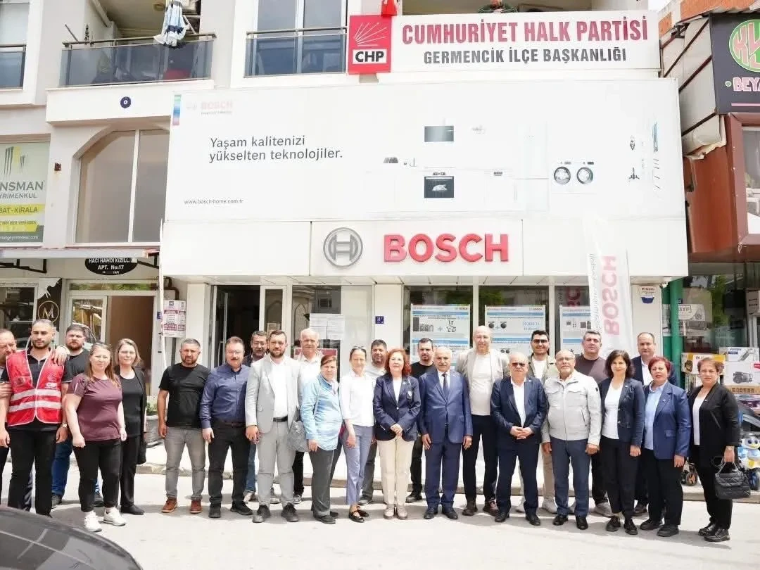 CHP Heyeti Ortaklar Pazarı’nda Esnafla Buluştu