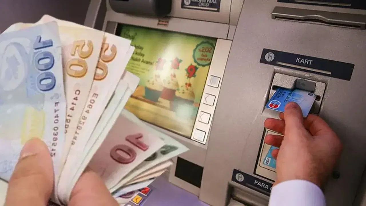 Asgari Ücrete Ara Zam Yapılacak mı? Hükümet Kaynaklarından İlk Sinyal Geldi