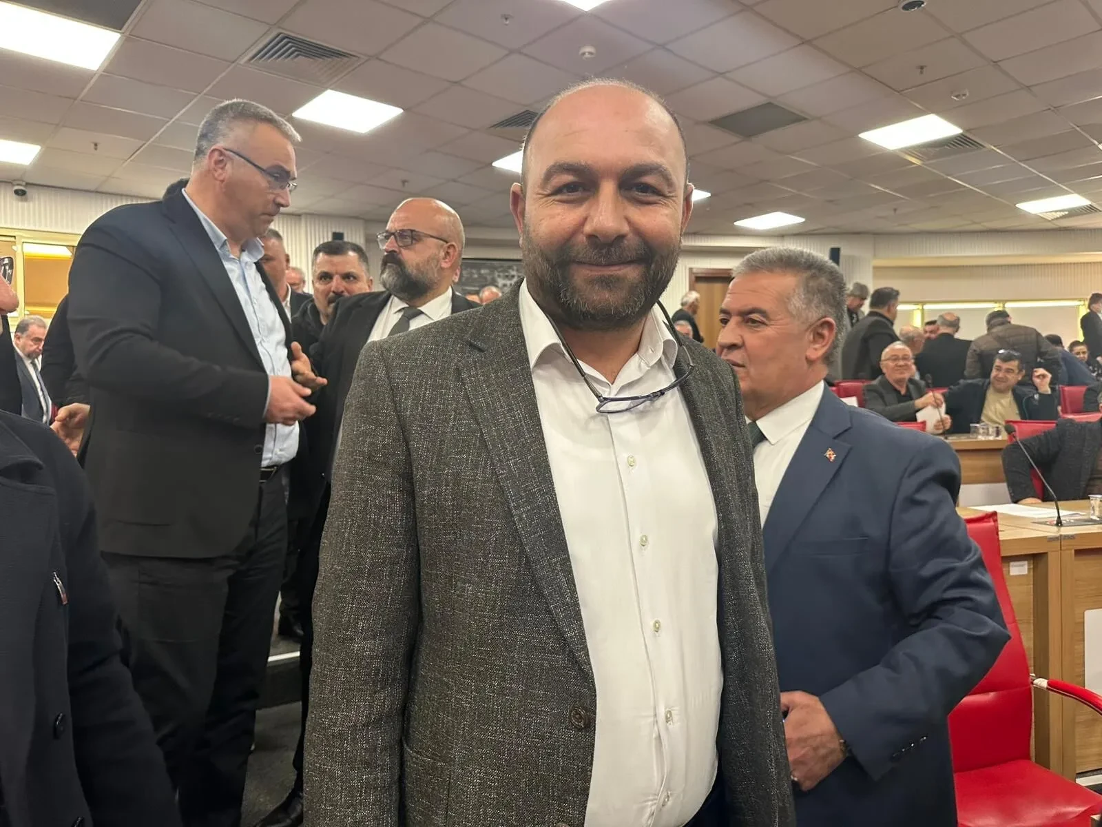 Gürer’den CHP’ye Yatırım Eleştirisi