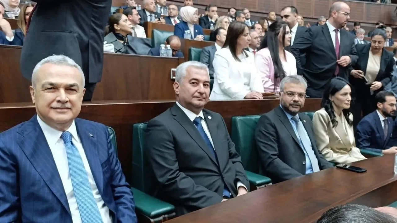 AK Partili Vekillerden Grup Toplantısı Sonrası Güçlü Mesaj