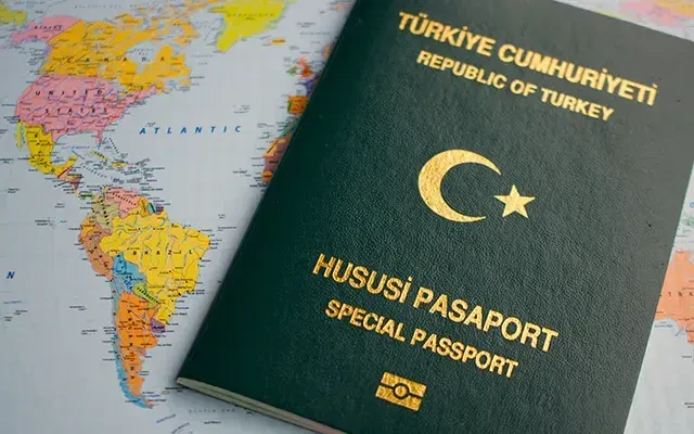 Yeşil pasaport talebi artıyor: 6 meslek grubu Meclis’in gündeminde
