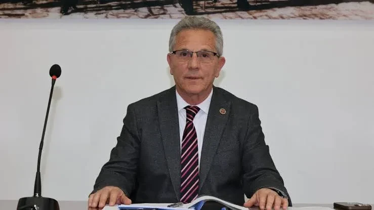 Nazilli Belediye Başkanı Ertuğrul Tetik CHP’den İstifa Etti