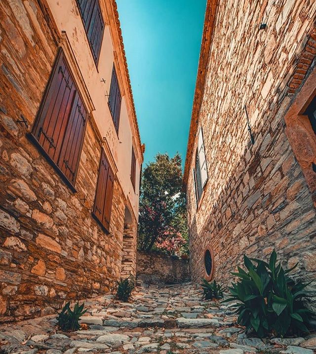 soke-doganbey-koyu-sokak-fotografi