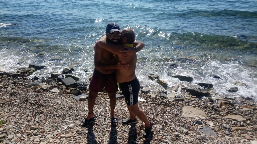 20200819 2 43962714 57527564 Web Denizde kaybolduğu düşünülen gencin sahile başka bir noktadan geldiği ortaya çıktı